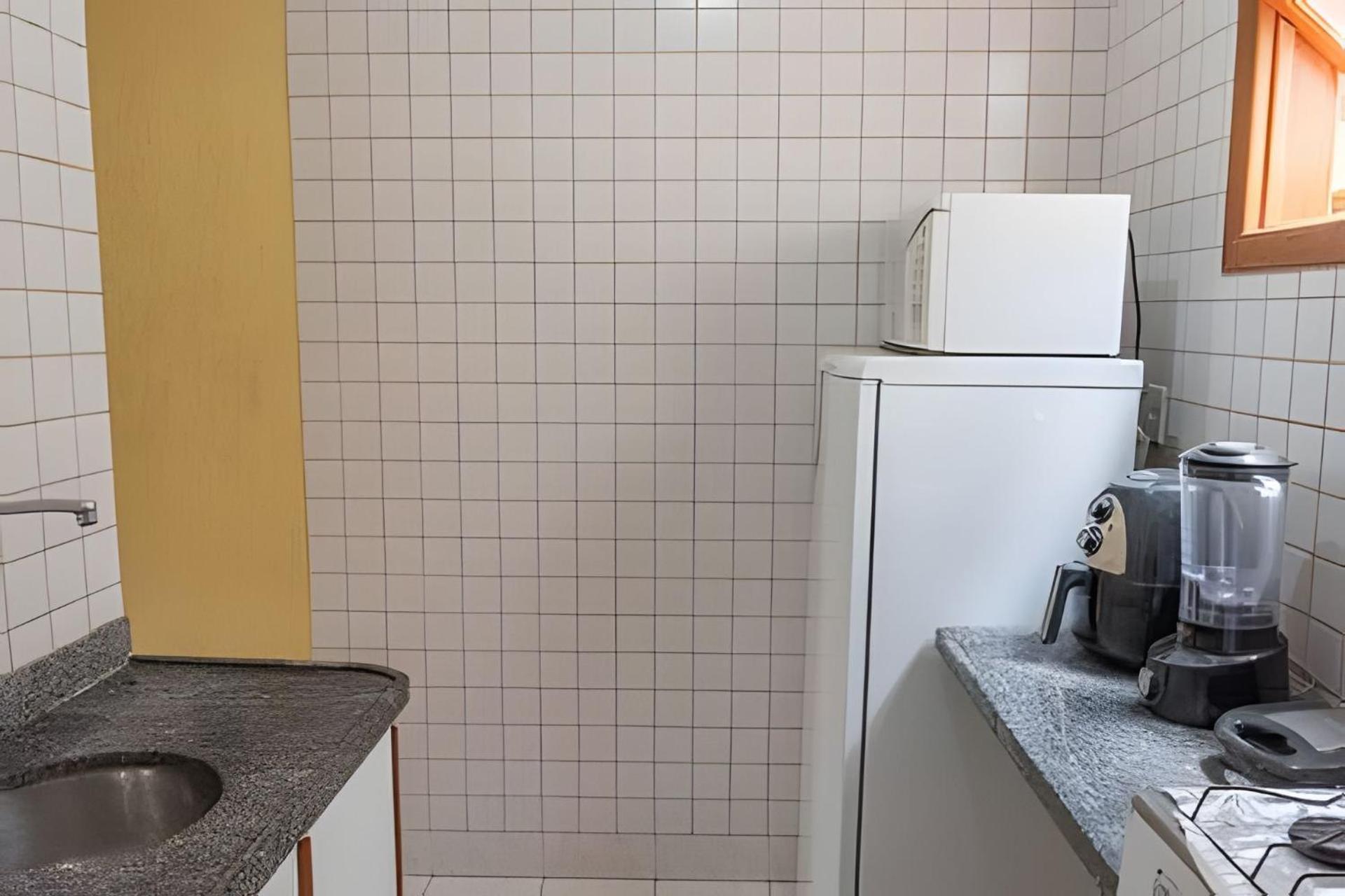 Em Frente A Praia De Taperapuan; Piscina; 1 Quarto; Wifi 300 Mbs; Estacionamento Gratuito 1 Veiculo Porto Seguro Zewnętrze zdjęcie